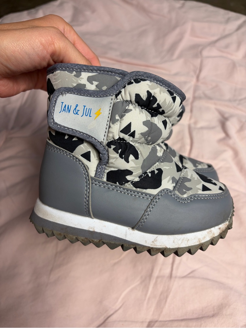 Jan and jul winter boots size 6.5